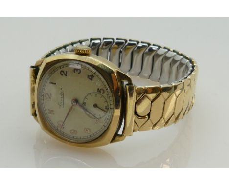 9ct mens Everite manual wristwatch: Gold plated bracelet. 