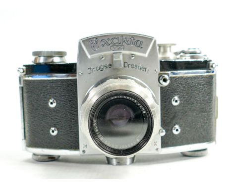 Exakta Varex VX vintage 35mm SLR film camera Carl Zeiss Jena Tessar 2.8/50 lens fitted. 