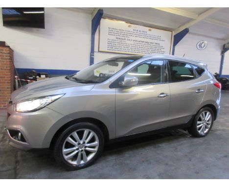 Make &amp; Model: Hyundai IX35 Prem 2WD CRDI 134Date of Reg: FV10 UWOColour: Silvercc: 1995MoT: 06-12-2021Fuel Type: DIESELMi