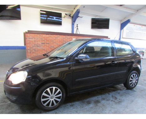 Make &amp; Model: VW Polo E 64Date of Reg: YF55 VSMColour: Blackcc: 1198MoT: 21-09-2021Fuel Type: PETROLMileage: 67kTransmiss