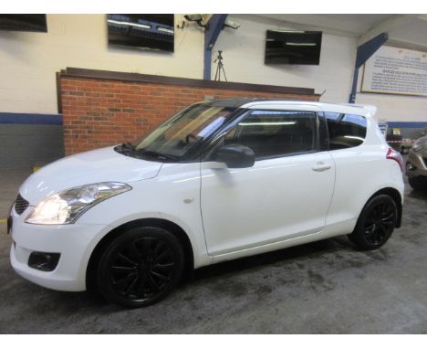 Make &amp; Model: Suzuki Swift SZ3 AttitudeDate of Reg: GF12 TXZColour: Whitecc: 1242MoT: 11-03-2021Fuel Type: PETROLMileage: