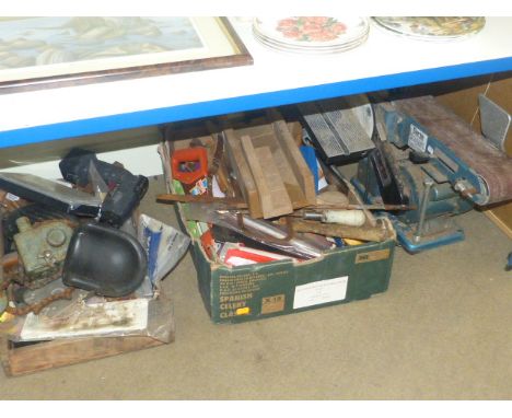 Clarke table sander and collection of tools