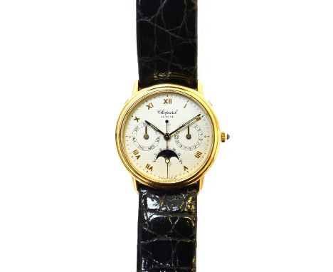 A gentleman's circular cased Chopard Luna D'oro calendar quartz wristwatch, the signed circular white dial with subsidiary di