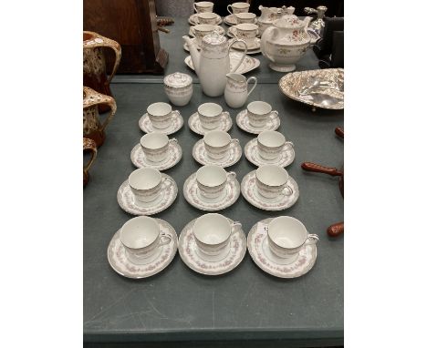 A TWENTY NINE PIECE PORCELAIN NORITAKE COFFEE SET TO INCLUDE CUPS, SAUCERS, COFFEE POT, CREAM JUG AND SUGAR BOWL 