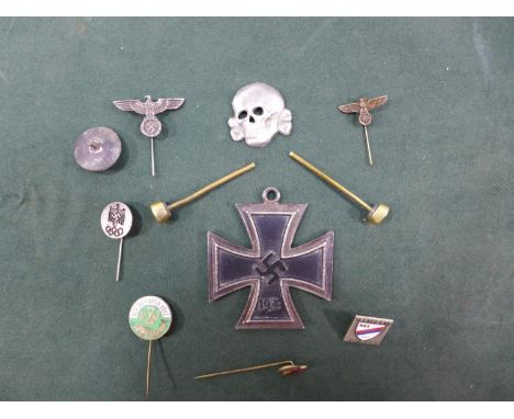 A COLLECTION OF NAZI GERMANY ENAMEL BADGES, IRON CROSS, STICK PINS ETC, OF UNKNOWN AGE 