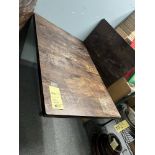 (3) Tables Murales, 47'' x 30'' QUANTITÉ X PRIX MISÉ