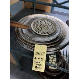 LOT: (14) Plateaux à Pizza
