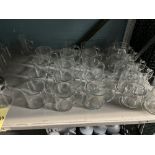 LOT: (50) Tasses en Verre pour Café & Thé
