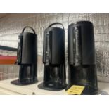 LOT: (3) Distributrices ZOJUSRISHI