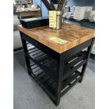 Table avec Dessus ''Butcher Block'', 31'' x 25'', avec Tiroir