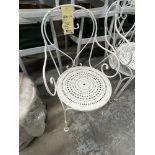(5) Chaises Blanches en Fer Forgé, QUANTITÉ X PRIX MISÉ
