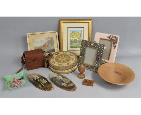 A Collection of Sundries to include Boxed Camera, Vintage Tin, Hunting Print, Treen, 19th Century Snuff Box Etc 