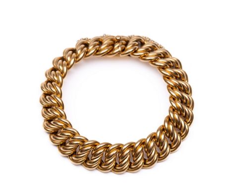 Zweden, 18 kt. gouden armband, zogenaamde dubbele gourmet schakelarmband, aan een baksluiting. netto 35,4 gr. l. 19 cm Proven