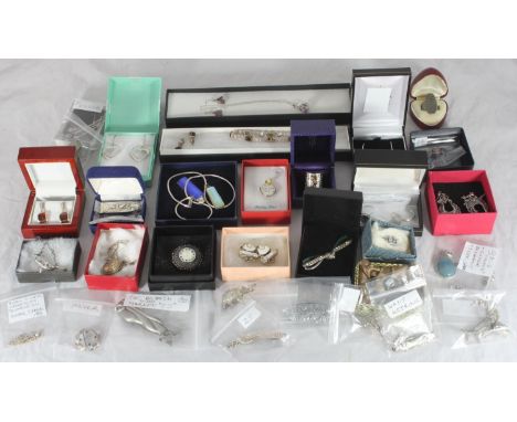 A quantity of silver and costume jewellery including a pewter ring by Jorgen Jensen, two Jena Guerin silver pendants with a s