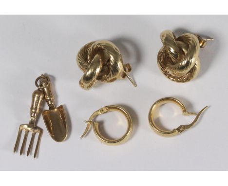A pair of 9ct gold tied-knot earrings and pair of flattened hoop earrings together with two 9ct gold fork and hand trowel bra