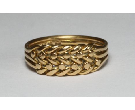 An 18ct gold two-row keeper's knot ring, 4.3g 