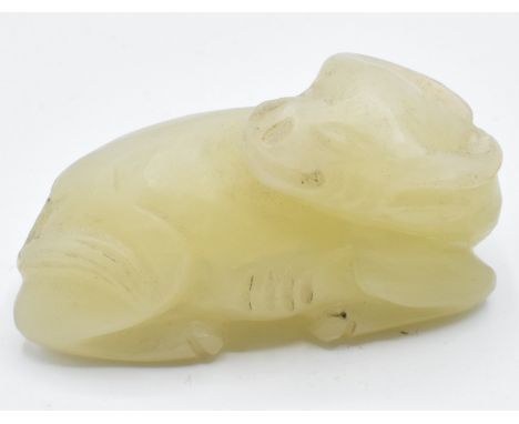 A 19th/early 20thC Chinese jade carving of a buffalo, 4.5 x 2.5cm&nbsp;