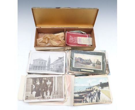 Postcards and ephemera to include vintage Haldon Pier, Torquay tickets, Teignmouth and Shaldon bridge ticket, bus ticket adve