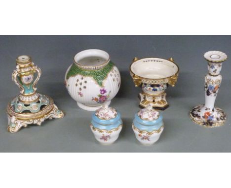 Bloor Derby pot pourri, Spode, Imari candlestick, pierced tazza base etc, tallest 16cm