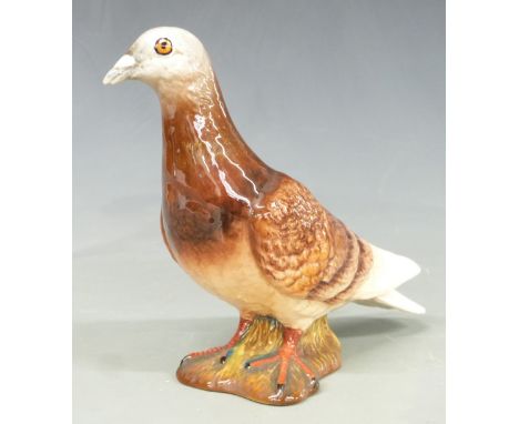 Beswick pigeon model no.1383