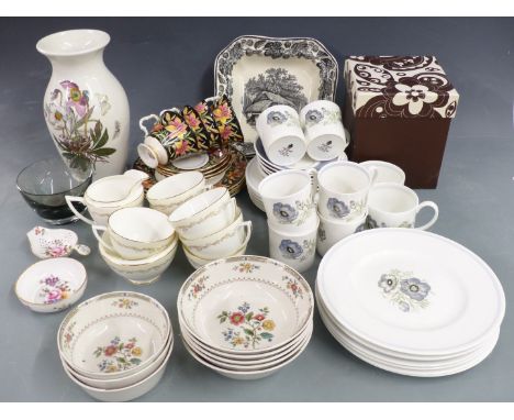 Decorative teaware including Royal Albert Prairie Lily, Wedgwood Susie Cooper Glen Mist, Royal Crown Derby, Minton and Royal 