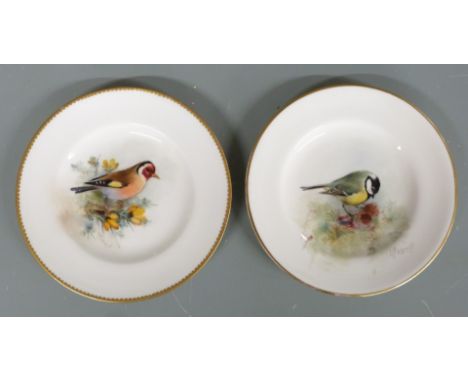 Two Royal Worcester pin dishes hand decorated with Great Tit and Goldfinch, both signed Powell, diameter 11.5cm&nbsp;