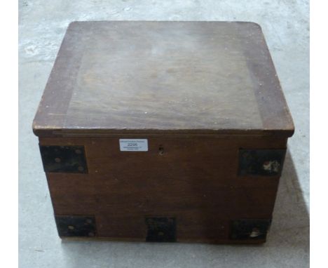 Small metal bound travelling trunk, W35 x D32 x H24cm