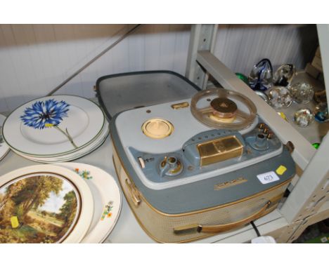 A Grundig TK20 reel to reel tape recorder