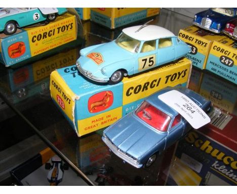 A boxed Corgi Citroen DS19 in Monte Carlo trim - No. 323, together with an unboxed Corgi Rover 2000