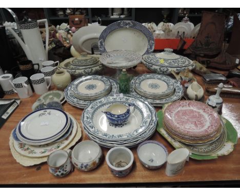 A selection of vintage ceramics including Wedgwood