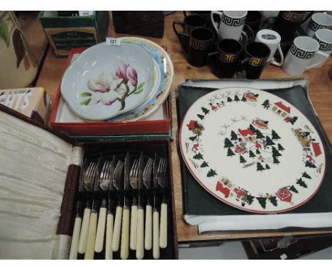 A selection of vintage ceramics and fish knife and fork set