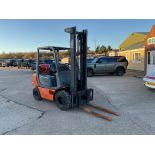 Samsung FX 25L LPG Forklift Duplex Mast c/w Side Shift, Gas Bottle etc.