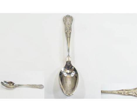 United States of America Vintage Navy Silver Spoon. Kings Pattern, Engraved Fouled Anchor on Top, Handle and Urn. Engraved on