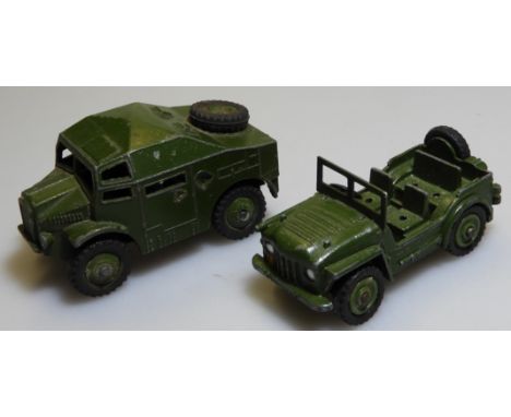 DINKY 688 FIELD ARTILLERY TRACTOR + 674 AUSTIN CHAMP ORIGINAL PAINT 