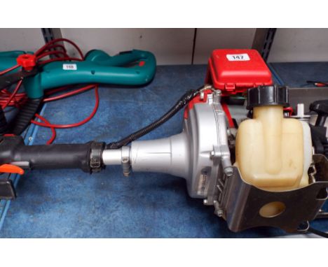 Honda petrol engine strimmer