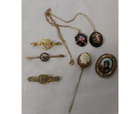 3 9ct gold bar brooches, cameo stick pin, Pinchbeck brooch and 2 pendants on chains
