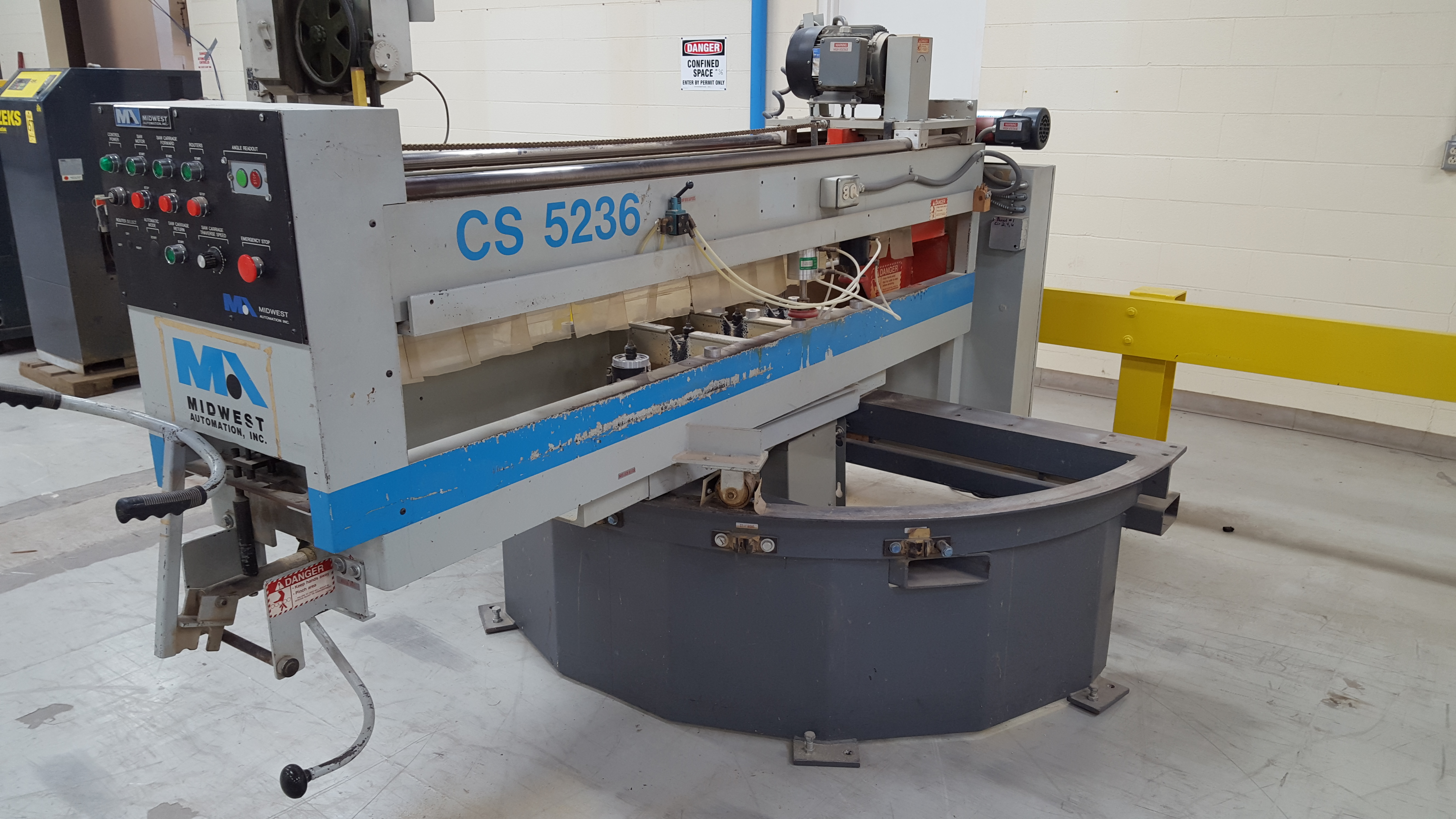 Midwest Automation Model CS5236 Countertop Saw w/Routers for cutting
