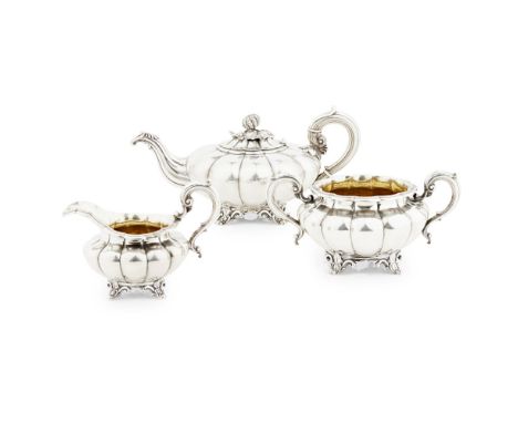 A William IV three piece tea service  Edward, Edward junior, John &amp; William Barnard, London 1832, comprising teapot, twin