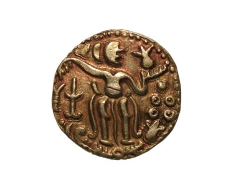 SRI LANKA GOLD KAHAVANU CIRCA 10TH-11TH CENTURY
One side a figure holding a lotus, reverse with a further seated figure, irre
