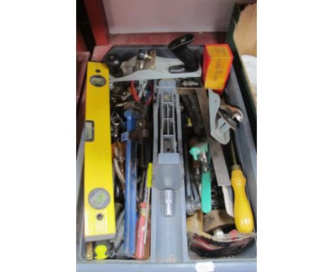 Rabone Metal Rule, record wrench, Moore and Wright Micrometer, woodworking tools, etc:- in carry box. 