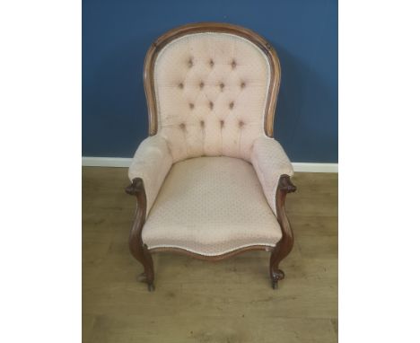 Victorian mahogany show wood button back bedroom chair on castors upholstered in cream fabric, 69 x 83 x 96cms. Estimate £40-