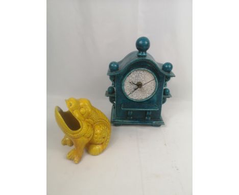 Japanese inspired Raku pottery mantel quartz clock, by Ian Roberts, 18 x 11 x 22cms; together with Wardle pottery toad spoon 
