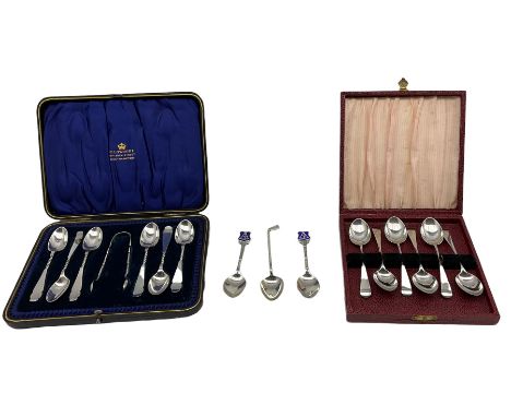 Set of six silver teaspoons and tongs with wrythen stems, cased Sheffield 1911 Maker Allen and Darwin, six teaspoons by Rober