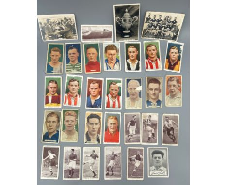 Assorted 1930's football cigarette cards and sport related cards / AN20 