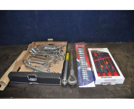 A TRAY CONTAINING VINTAGE AND MODERN SPANNERS, SOCKETS AND WRENCHES by Britool, Gordon, King Dick, Bedford etc including a se