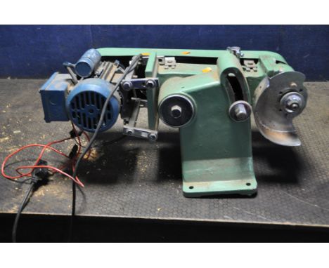 A VINTAGE CLARKSON TOOL AND CUTTER GRINDER with 1/2in spindle (no wheel fitted) max 12 x 6cm wheel (condition report: not wor