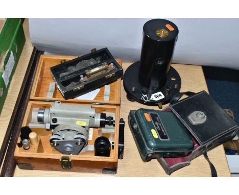 A QUANTITY OF SURVEYING EQUIPMENT, cased Carl Zeiss Theodolite, No.52029, cased Cowley Automatic Level, Cambridge Instrument 