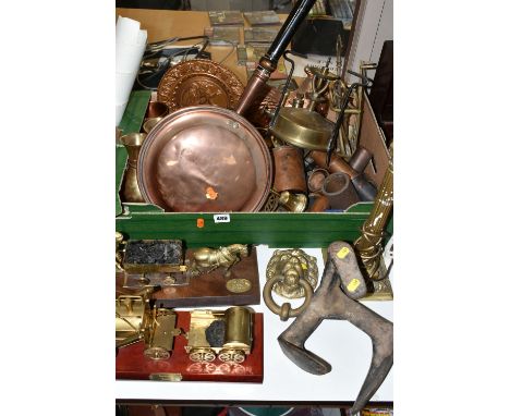 ONE BOX OF BRASS AND METALWARE, to include a large brass 'Lion' door knocker, copper bed warmer, brass ornaments, brass colum