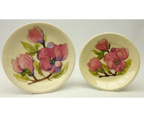 Moorcroft Magnolia pattern plate, D26cm and side plate, D22cm, both with impressed marks (2)   Condition Report  Dinner plate