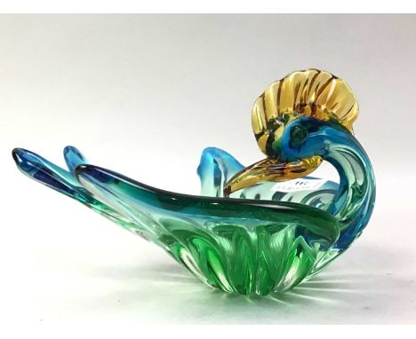 MURANO STYLE CRESTED GLASS BIRD, AND OTHER GLASSWARE including Mdina and Caithnessbird 24cm long 